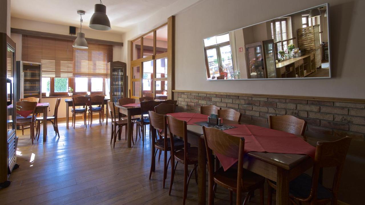 Sporthotel Kácov Εξωτερικό φωτογραφία