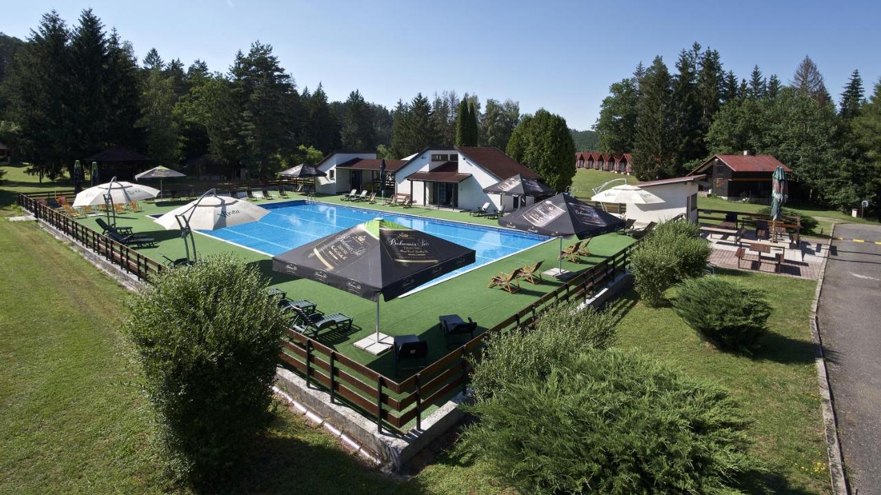 Sporthotel Kácov Εξωτερικό φωτογραφία